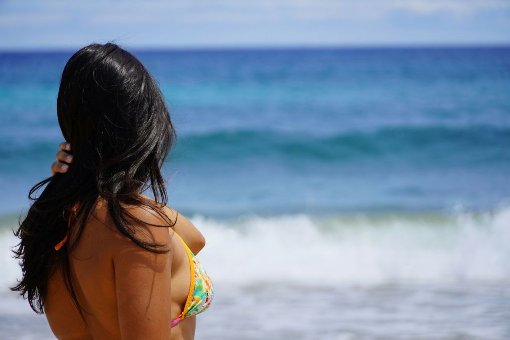 Koupání a opalování  - většina turistů na Porto Santo míří kvůli