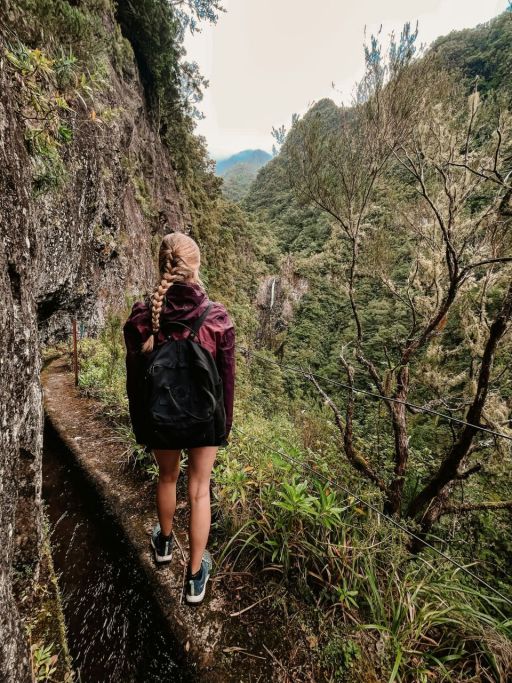 Levády jsou na Madeiře používány jako turistické cesty
